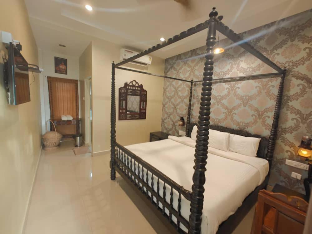 Chola Heritage Resort Karaikkudi Exterior photo